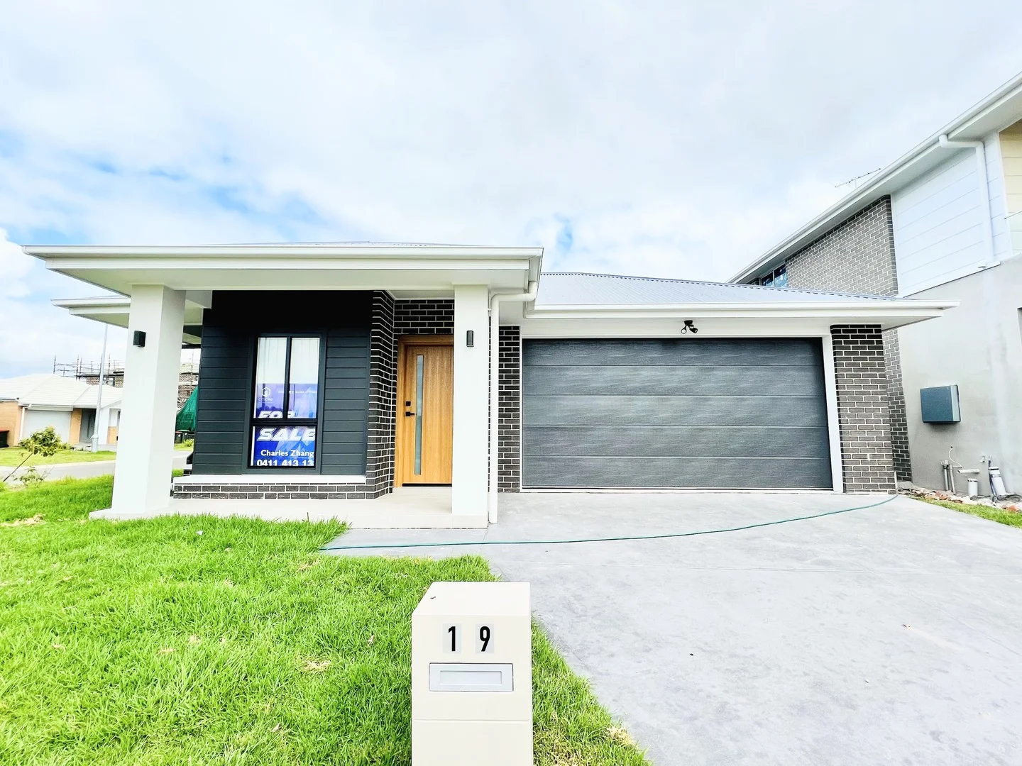 19 Thoroughbred Drive, Cobbitty NSW 2570