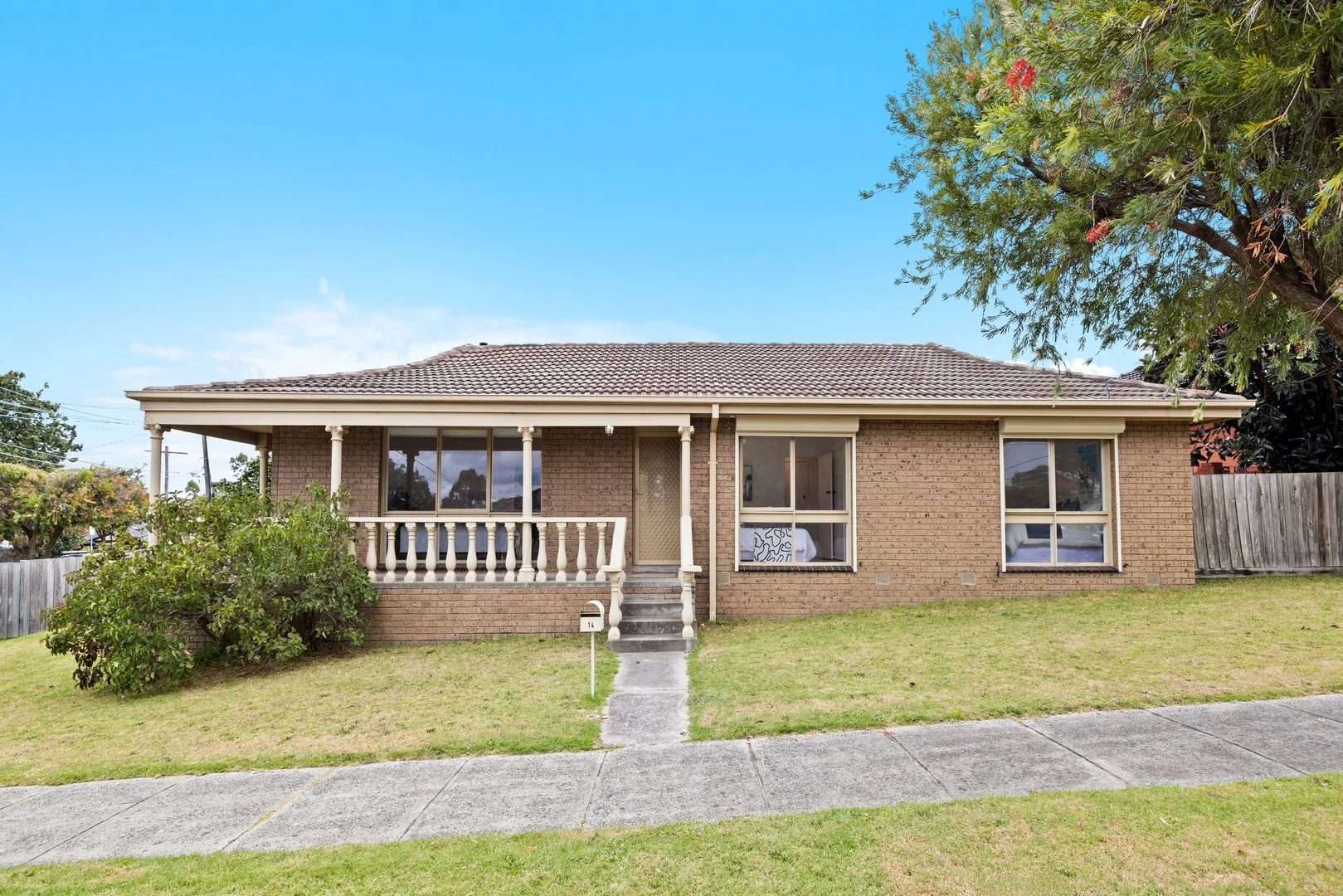 14 Delacombe Court, Cheltenham VIC 3192