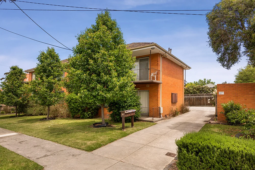 2/29 St Elmo Road, Ivanhoe VIC 3079