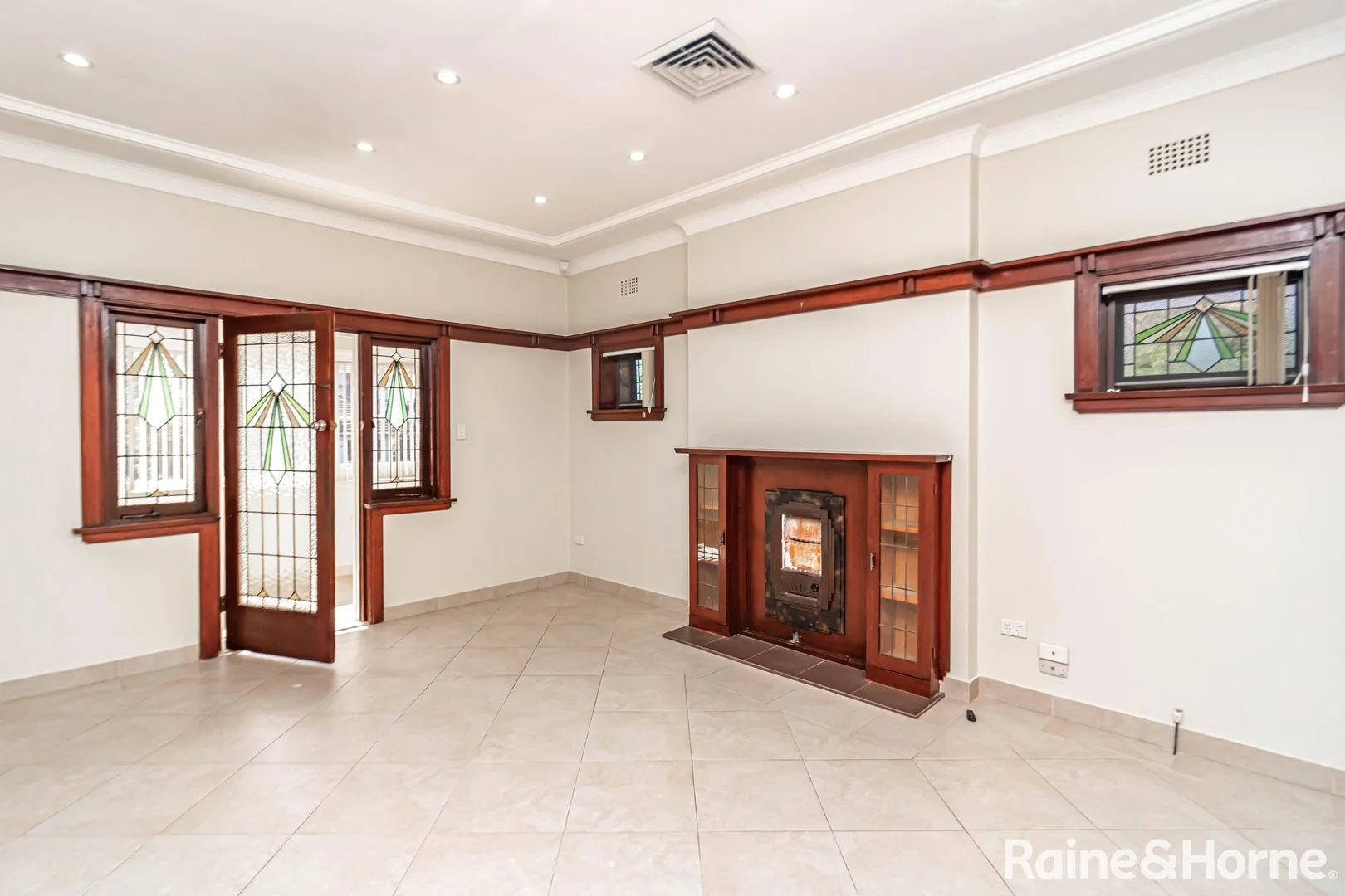 26 Albion Avenue, Merrylands NSW 2160