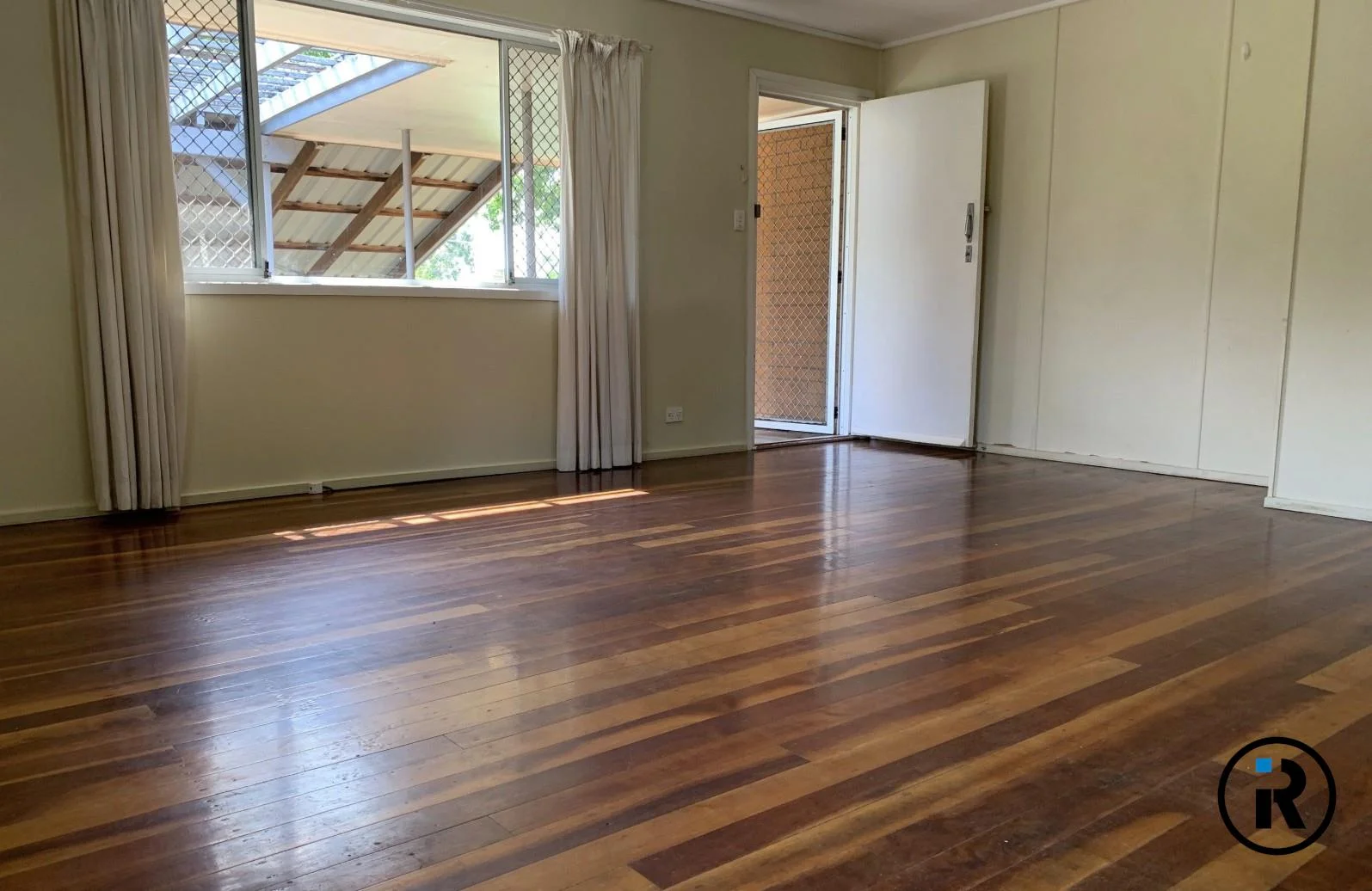 Additional image 3 of 9 Dossie St,, Riverview QLD 4303