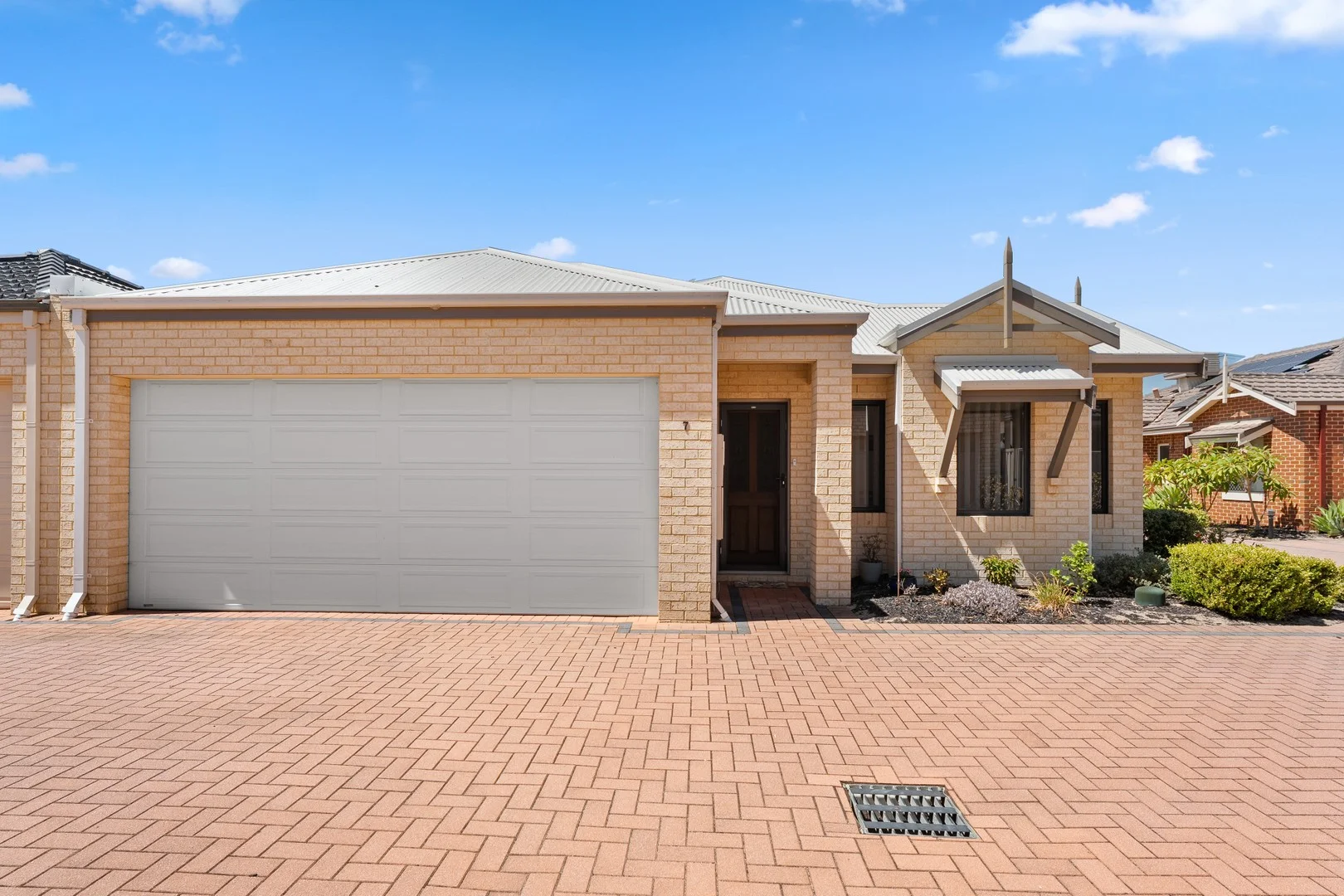 7/12 Andalusian Loop, Baldivis WA 6171