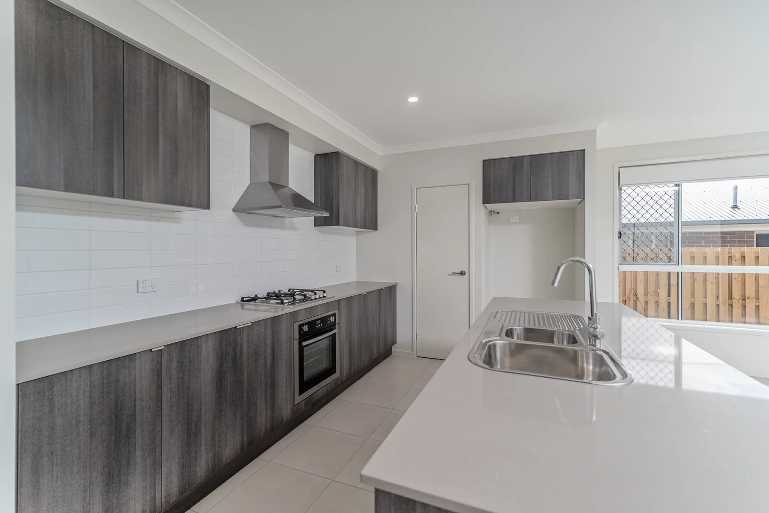 Additional image 2 of 11 Treeline Avenue, Arundel QLD 4214
