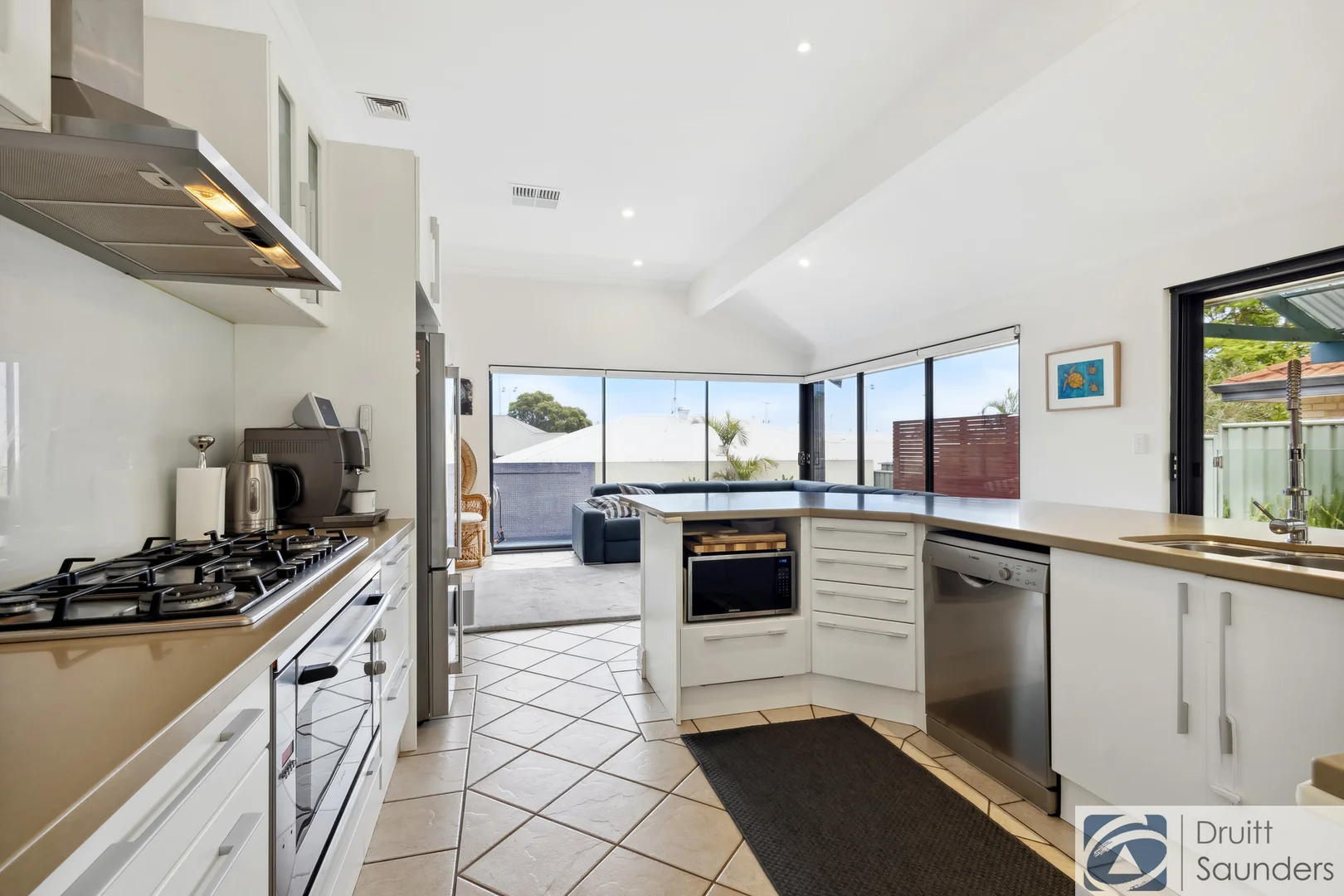 Additional image 5 of 79 Weaponess Road, Scarborough WA 6019