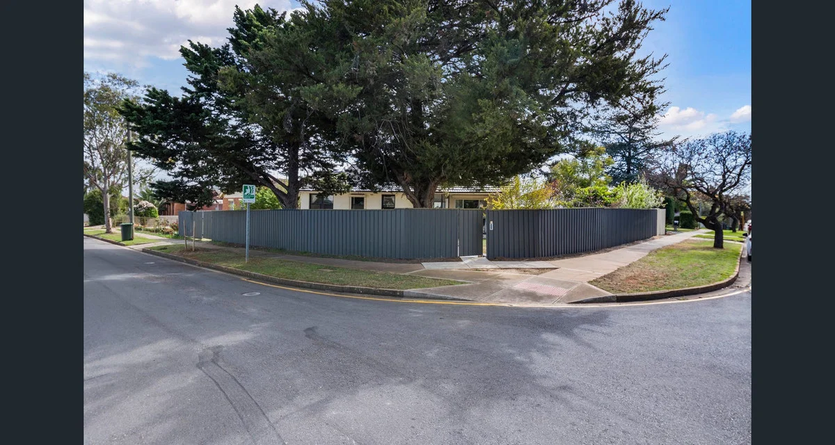51 Hanson Road, Elizabeth Downs SA 5113