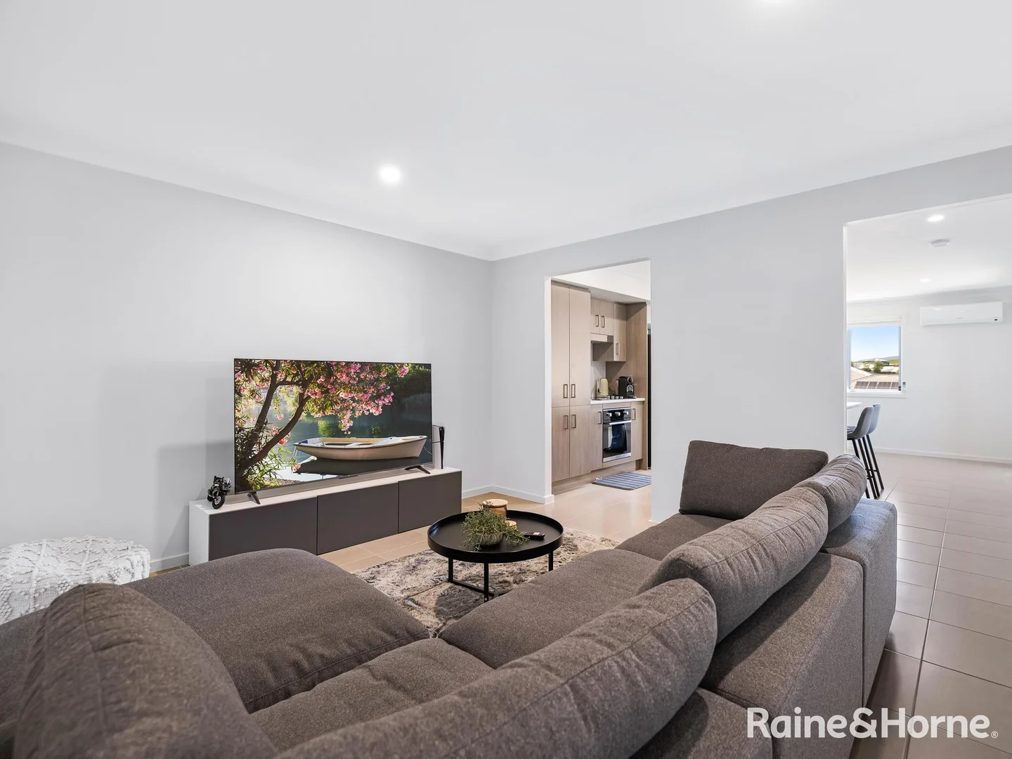 Additional image 4 of 10 Wallace Way, Kelso NSW 2795