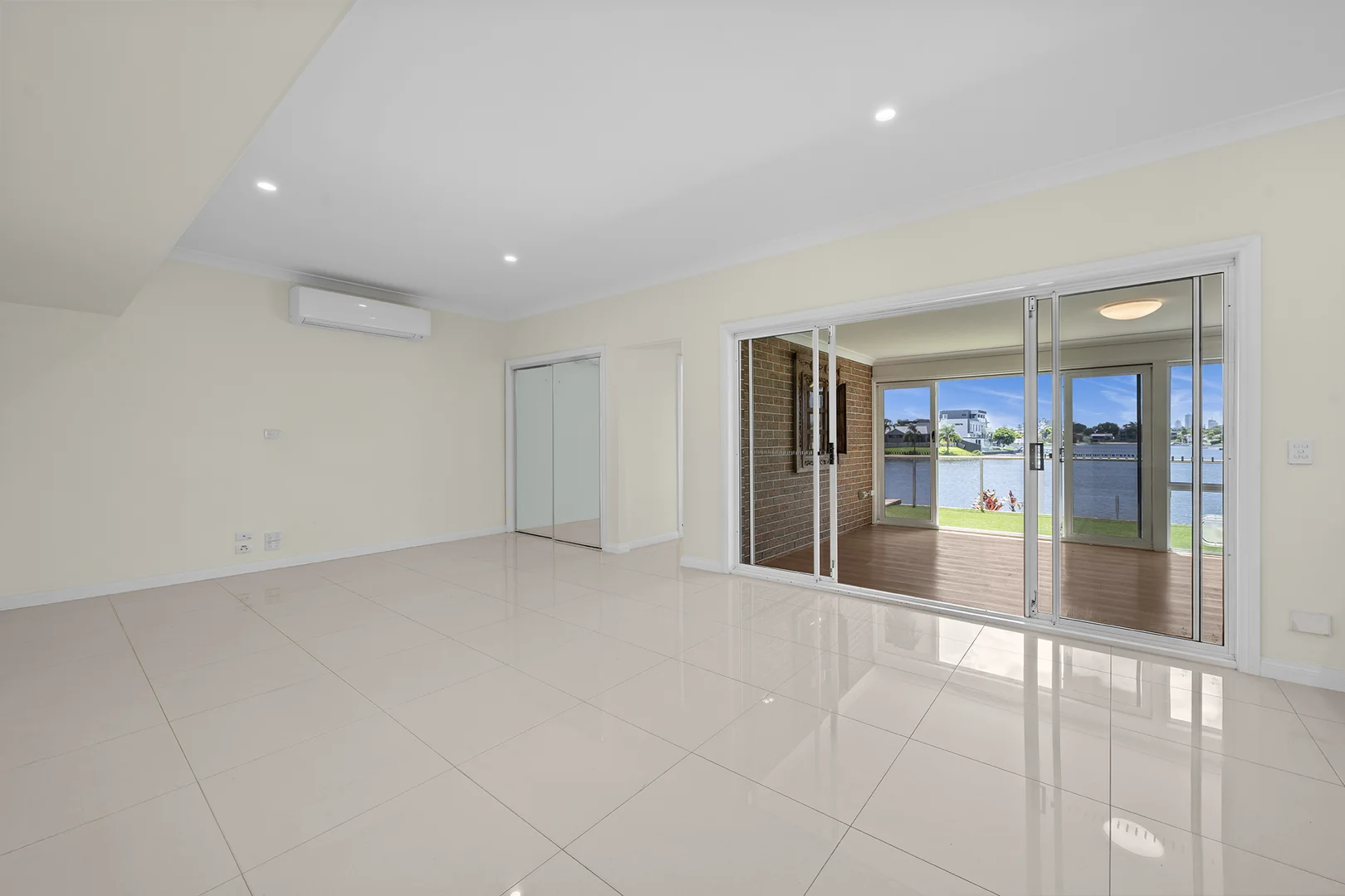 Additional image 4 of 64 Waitomo Street, Broadbeach Waters QLD 4218