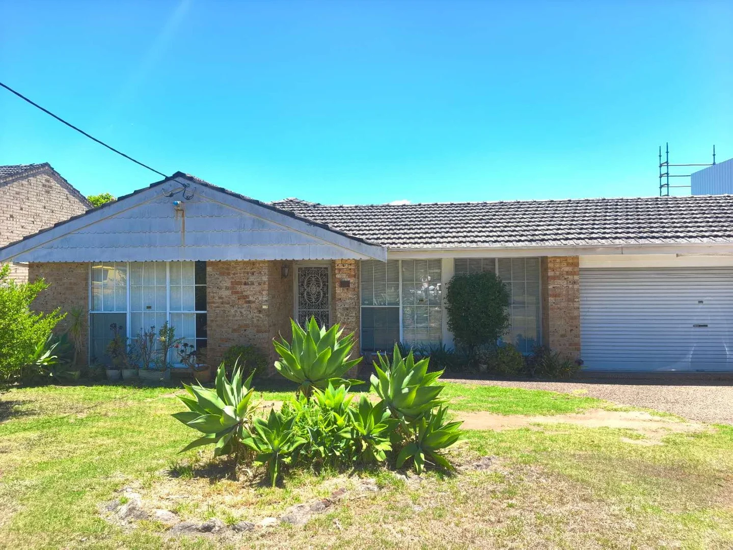 22 Maddecks Avenue, Moorebank NSW 2170