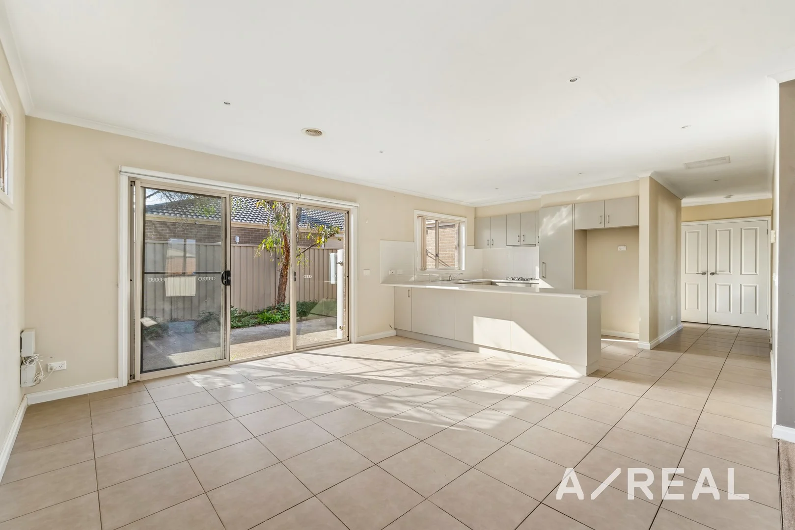 1/3 Austin Place, Melton South VIC 3338