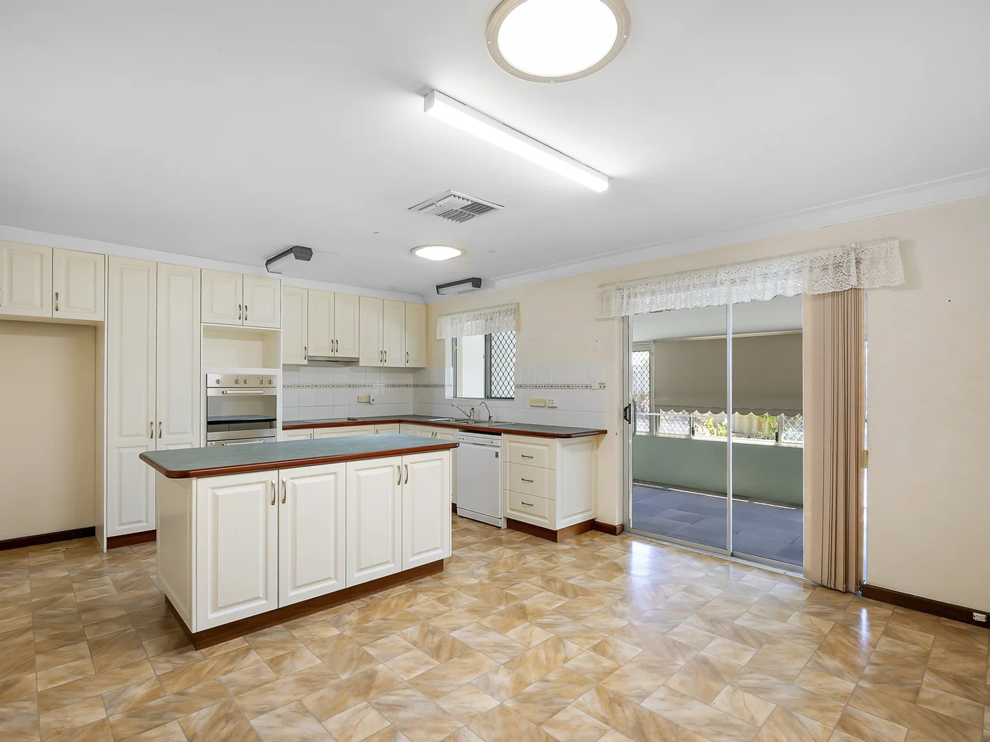 Additional image 9 of 51 Carlisle Street, Shoalwater WA 6169