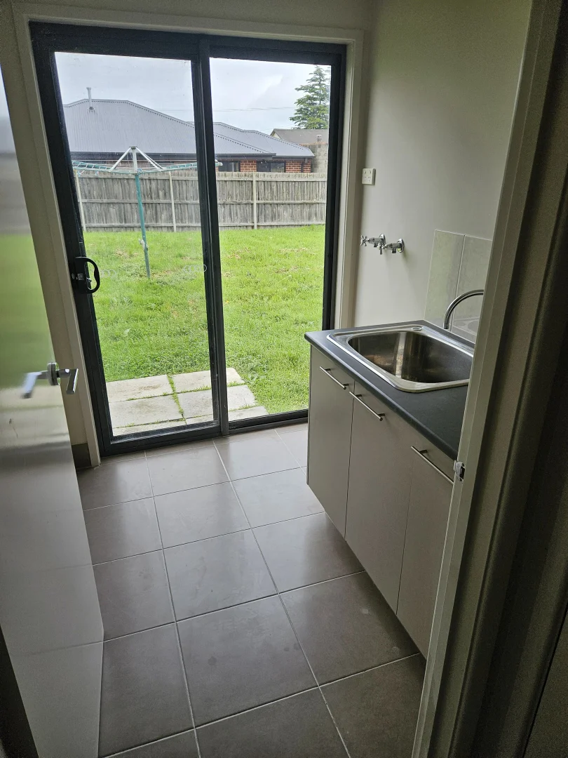 Additional image 7 of 10 Parer Avenue, Moe VIC 3825