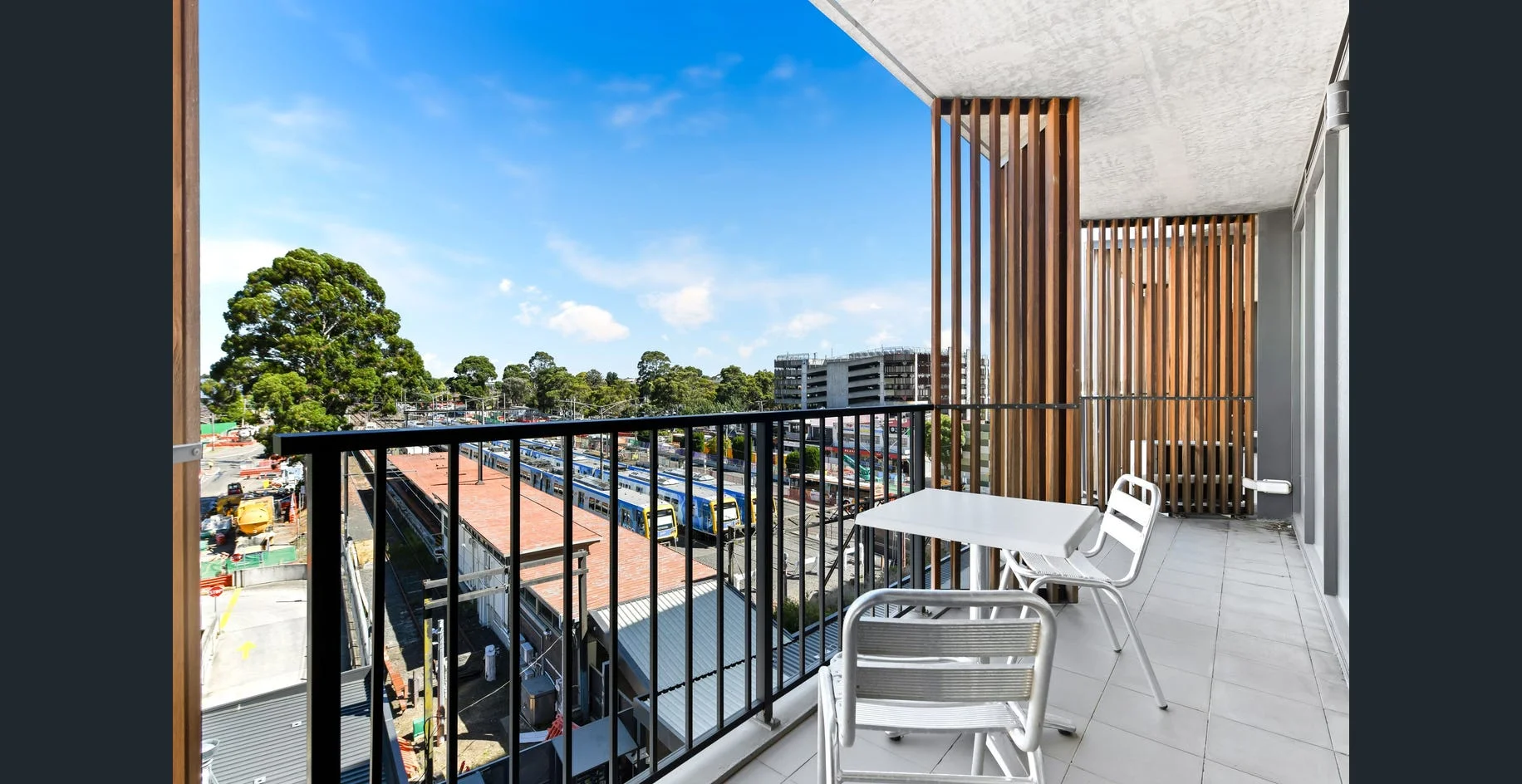 608/39-55 Kingsway, Glen Waverley VIC 3150