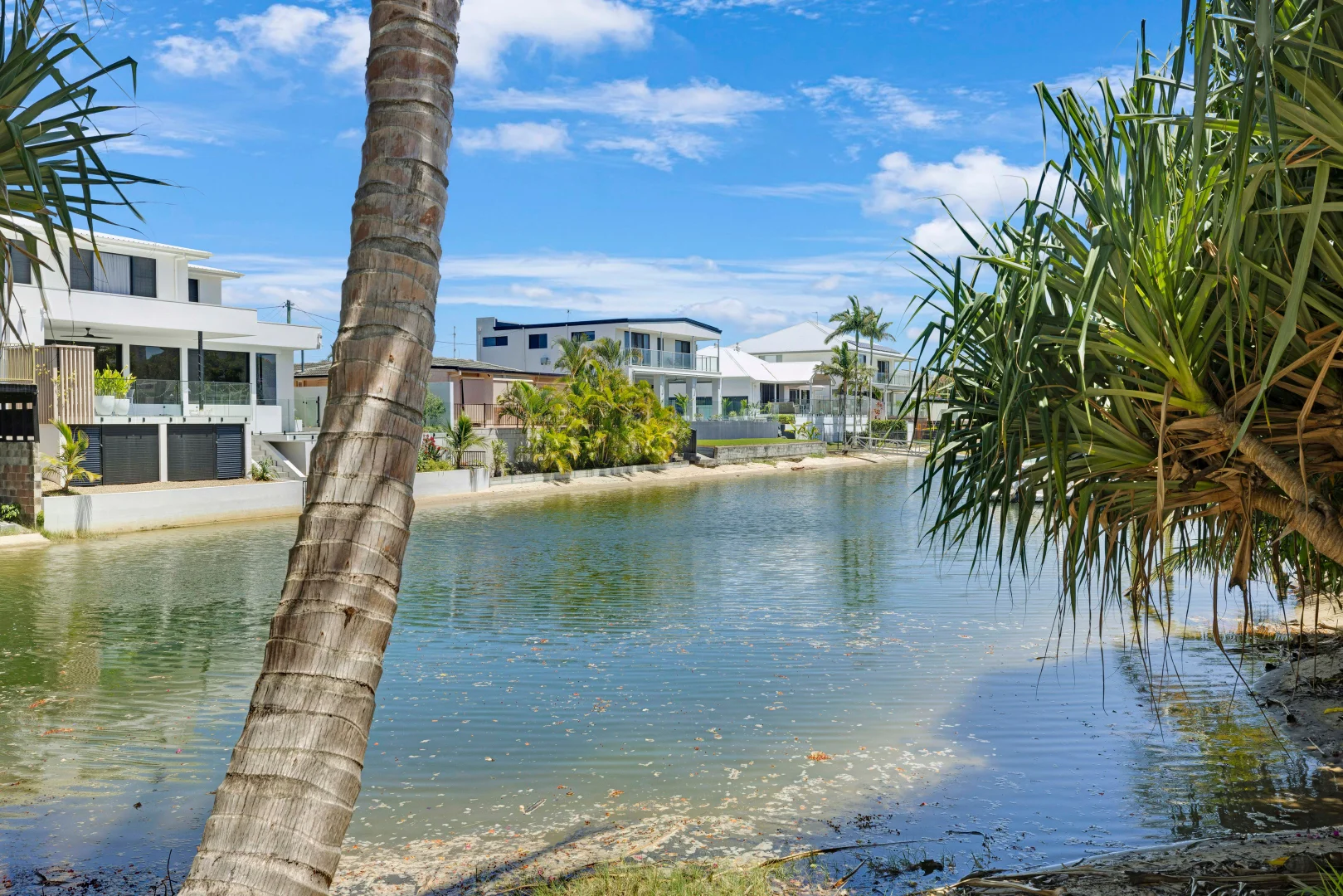Additional image 23 of 1/33 Merrimac Boulevard, Broadbeach Waters QLD 4218