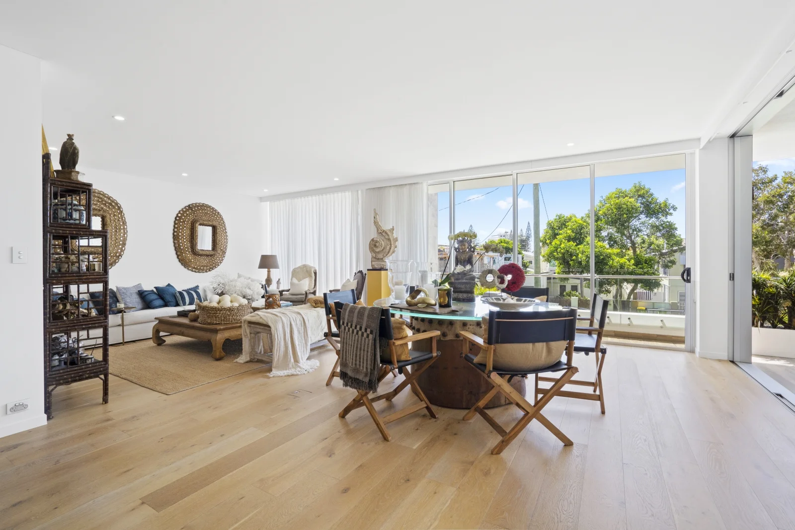 Additional image 3 of 2 Petrel Ave, Mermaid Beach QLD 4218