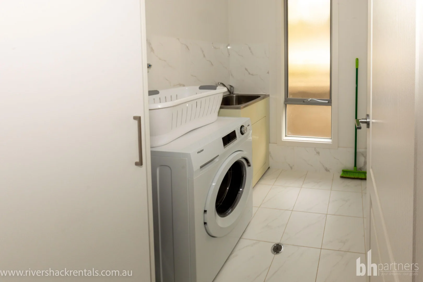 Additional image 13 of Shack 4 Indulgence - Aruma River Resort, Walker Flat SA 5238