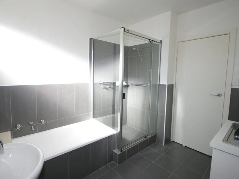 Additional image 9 of 2/23 Whitmuir Road, Bentleigh VIC 3204