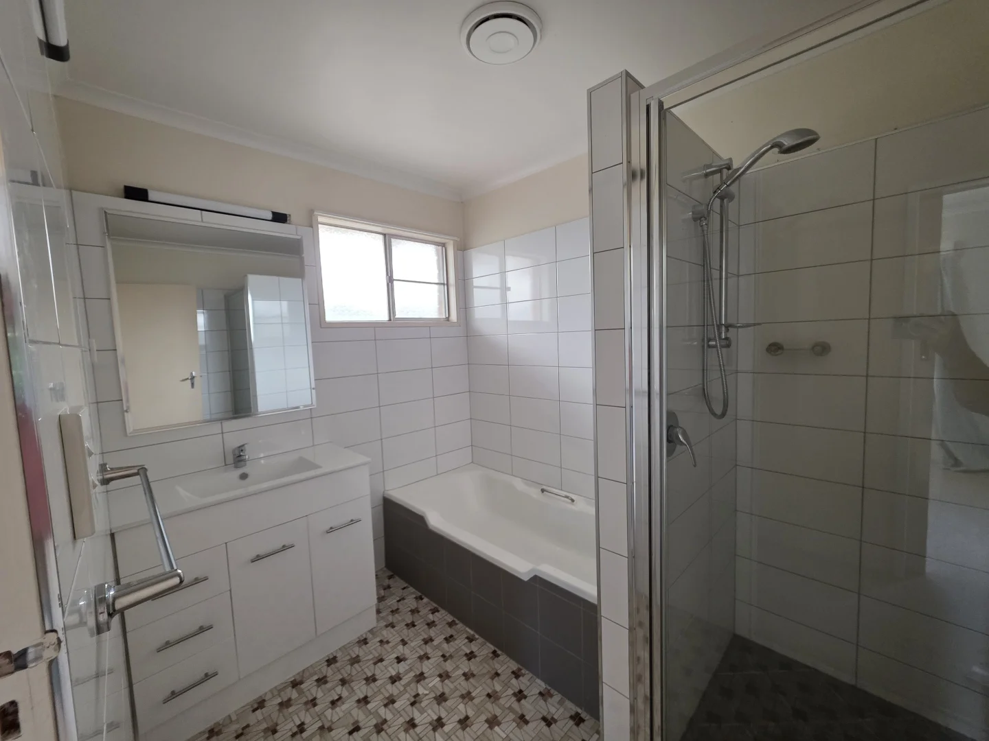 Additional image 10 of 10 Archibald Street, Stanthorpe QLD 4380