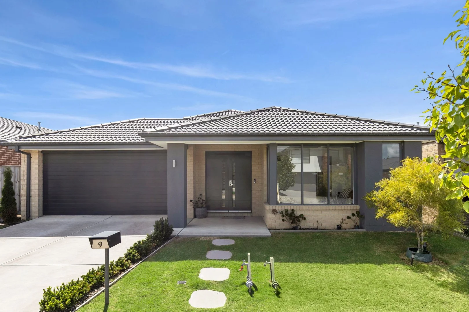 9 Vernal Circuit, Mount Duneed VIC 3217