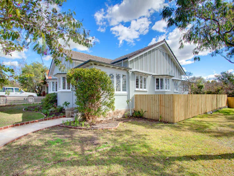 15 Narani Crescent, Northbridge NSW 2063