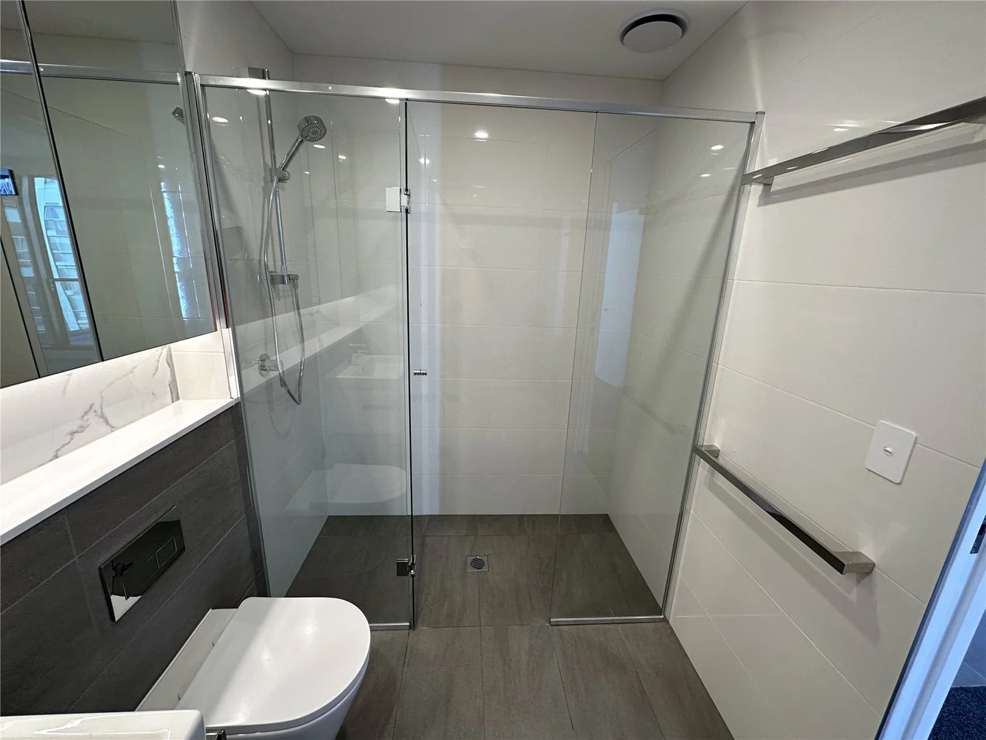 Additional image 11 of 1004/408 Spencer Street, West Melbourne VIC 3003