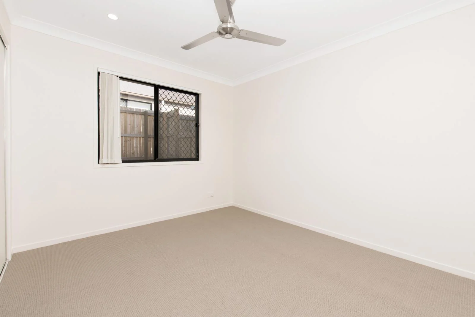 Additional image 5 of 2/16 Karumba Way, Holmview QLD 4207