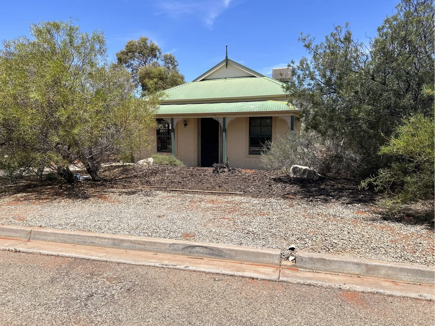34/30 Burgoyne Street, Roxby Downs SA 5725
