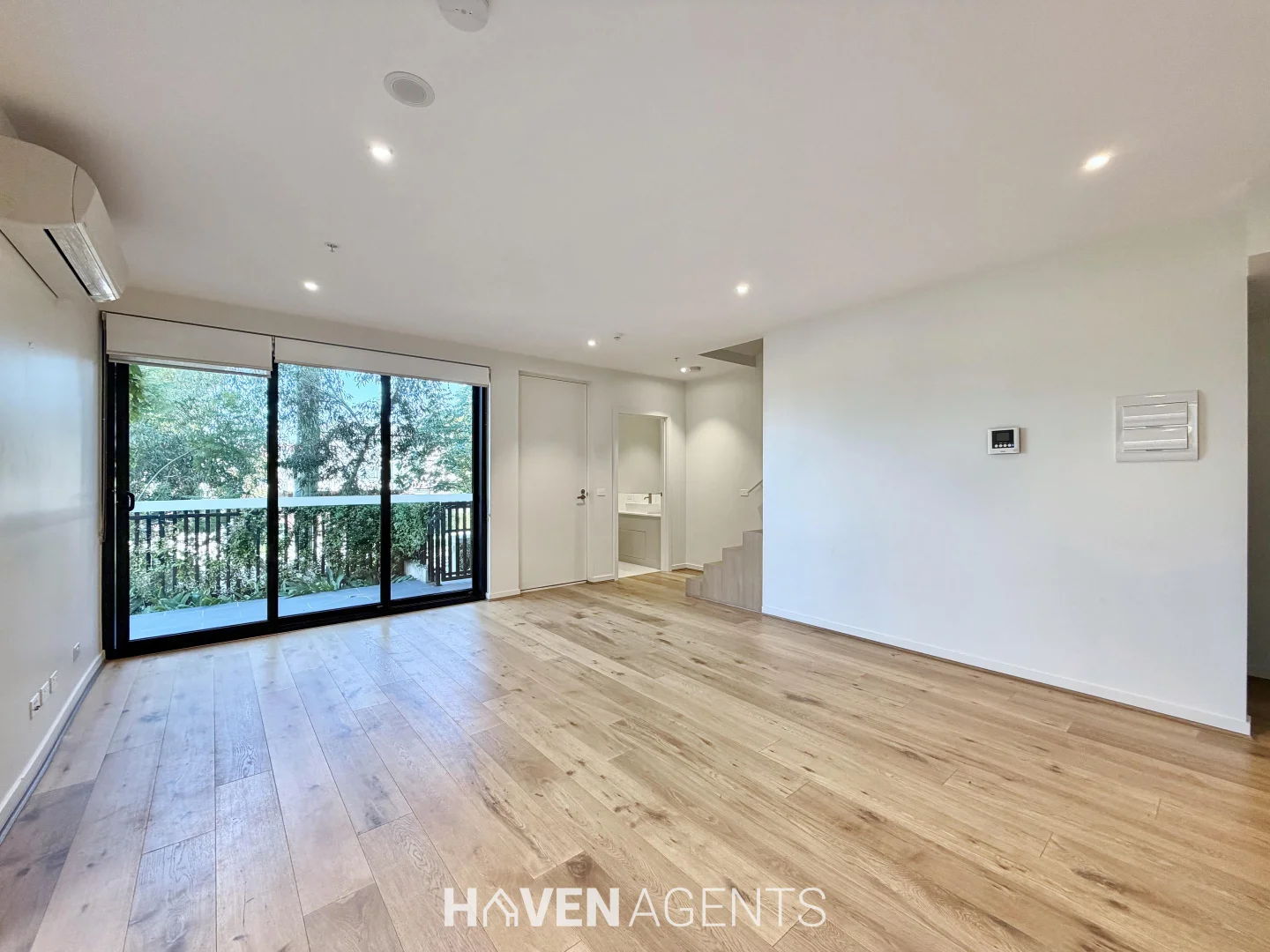 68 Bent Street, McKinnon VIC 3204 photo 3