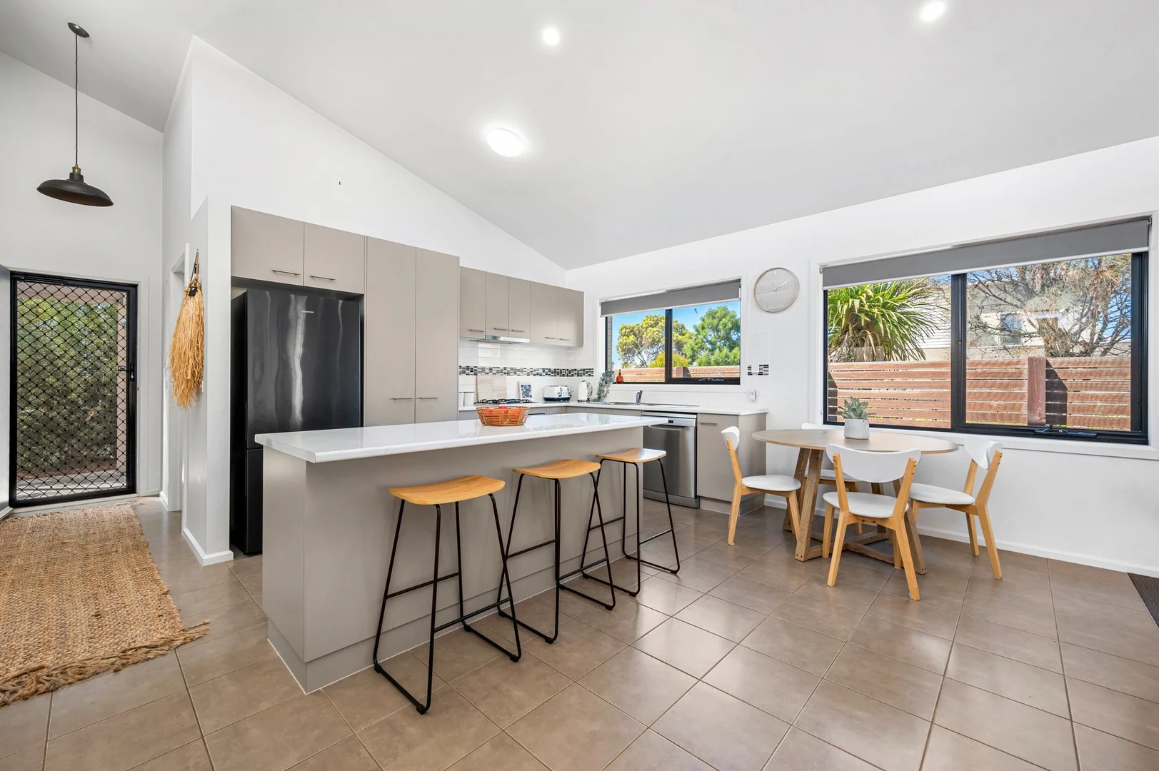 Additional image 6 of 147 Fischer St, Torquay VIC 3228