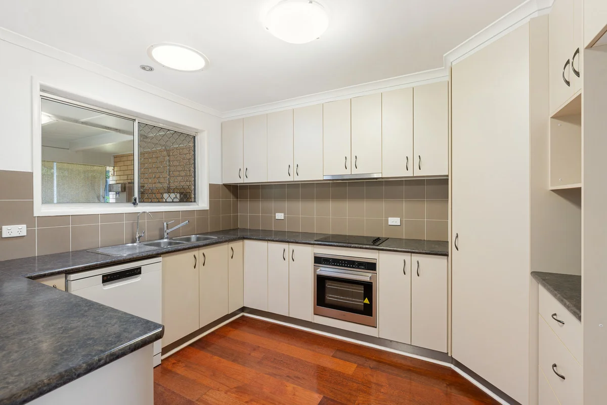 Additional image 6 of 33 Martini Street, Mount Lofty QLD 4350