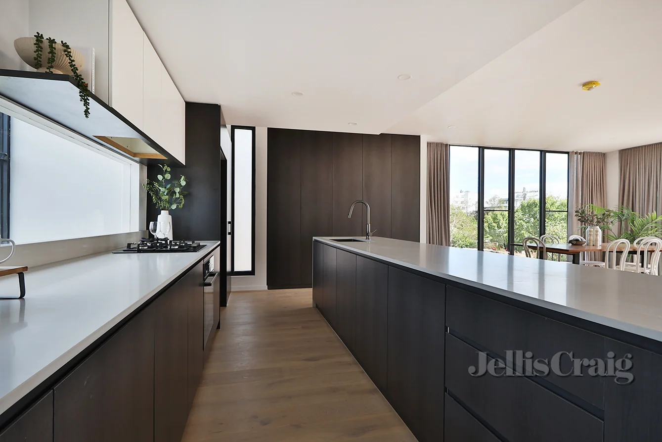 1/18 Becket Avenue, Bentleigh East VIC 3165