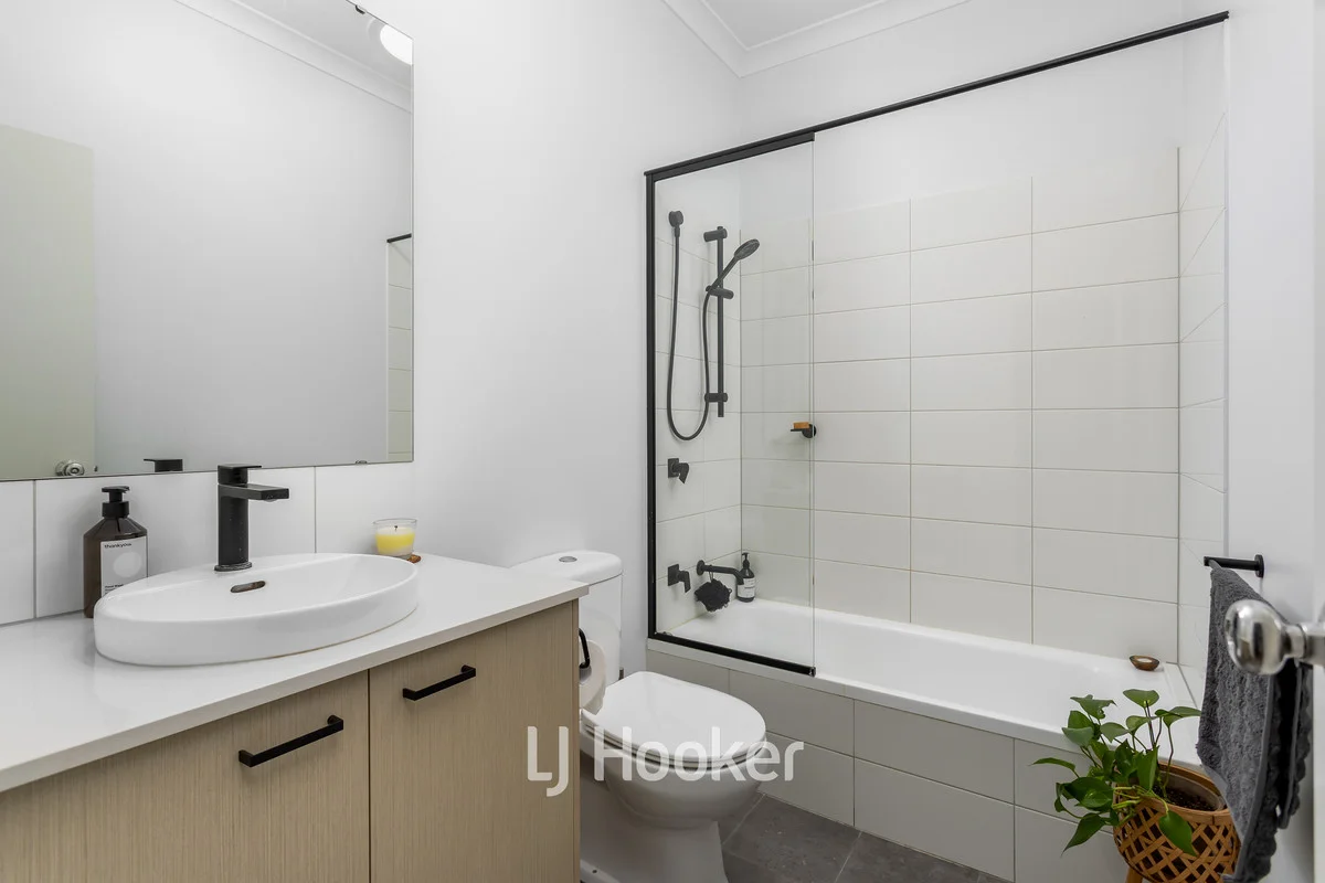 Additional image 24 of 116 Tiffany Centre, Dalyellup WA 6230