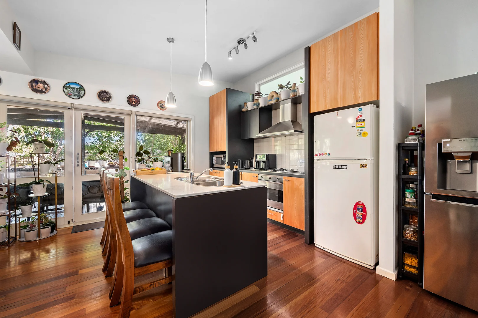 32 Fourth Avenue, Rosebud VIC 3939 photo 2