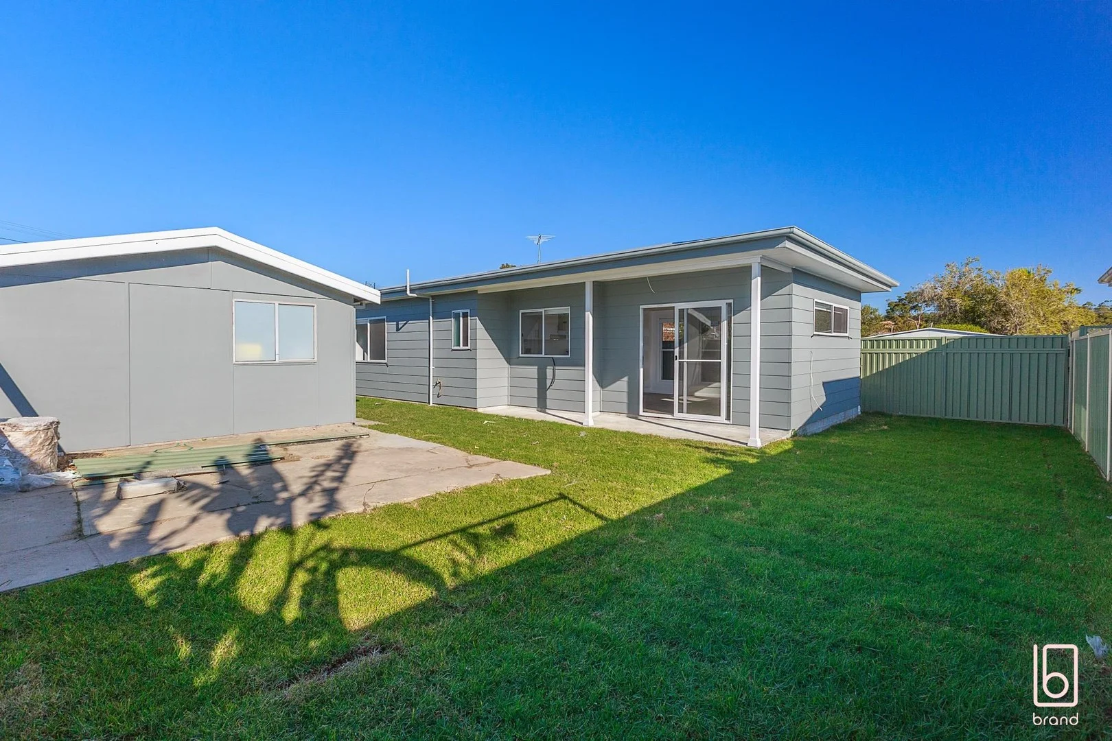 43A Merrendale Avenue, Gorokan NSW 2263