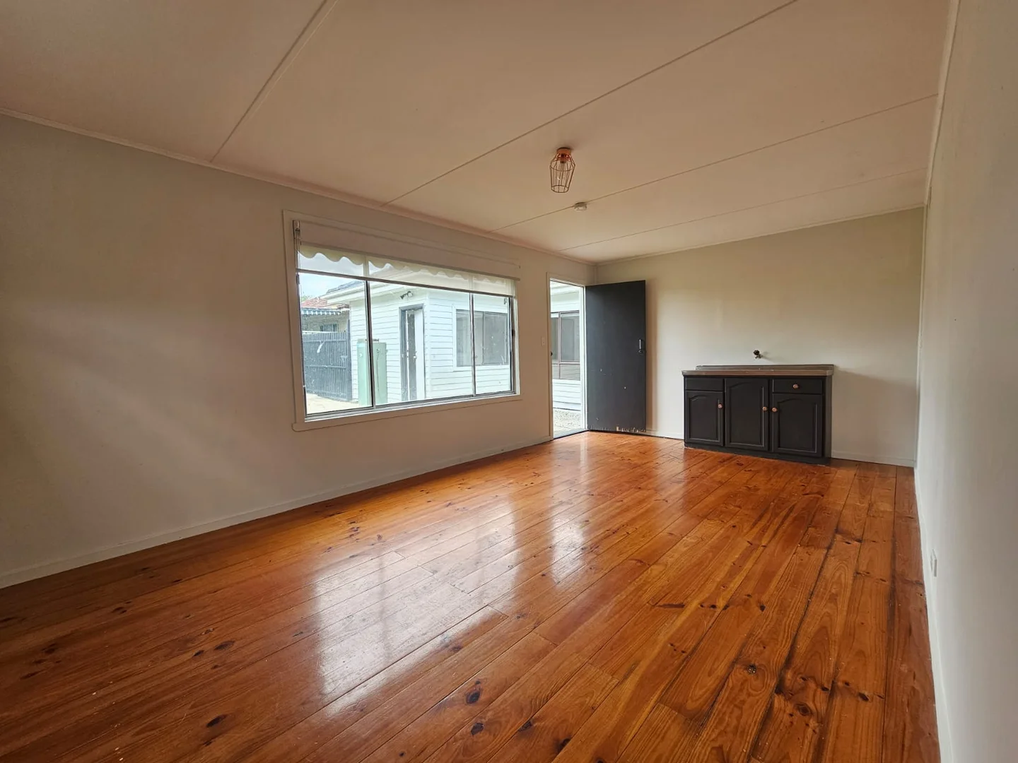 Additional image 2 of 115 Tarana Avenue, Glenroy VIC 3046