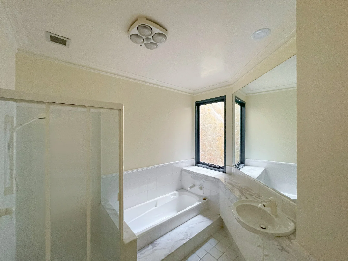 Additional image 11 of 62 Eastern Beach Road, Geelong VIC 3220
