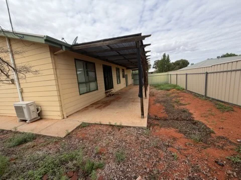 Additional image 3 of 19A Maireana Circuit, Roxby Downs SA 5725