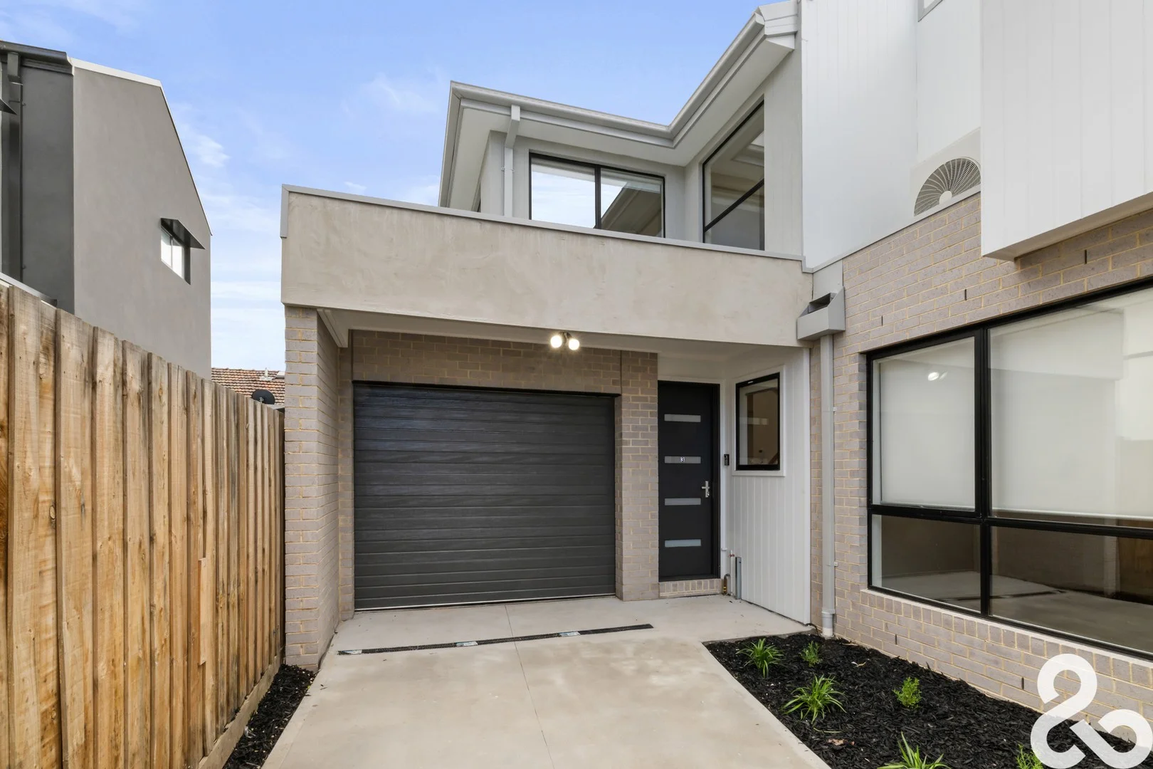 3/156 Purinuan Road, Reservoir VIC 3073