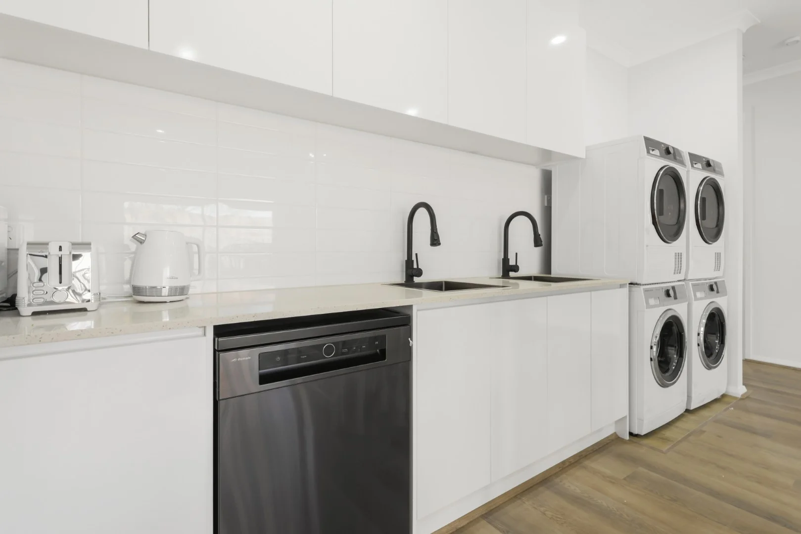 Additional image 11 of 78 Market Rd, Werribee VIC 3030