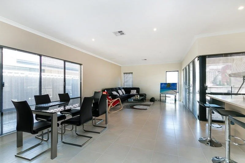 Additional image 12 of 87A GILBERTSON ROAD, Kardinya WA 6163
