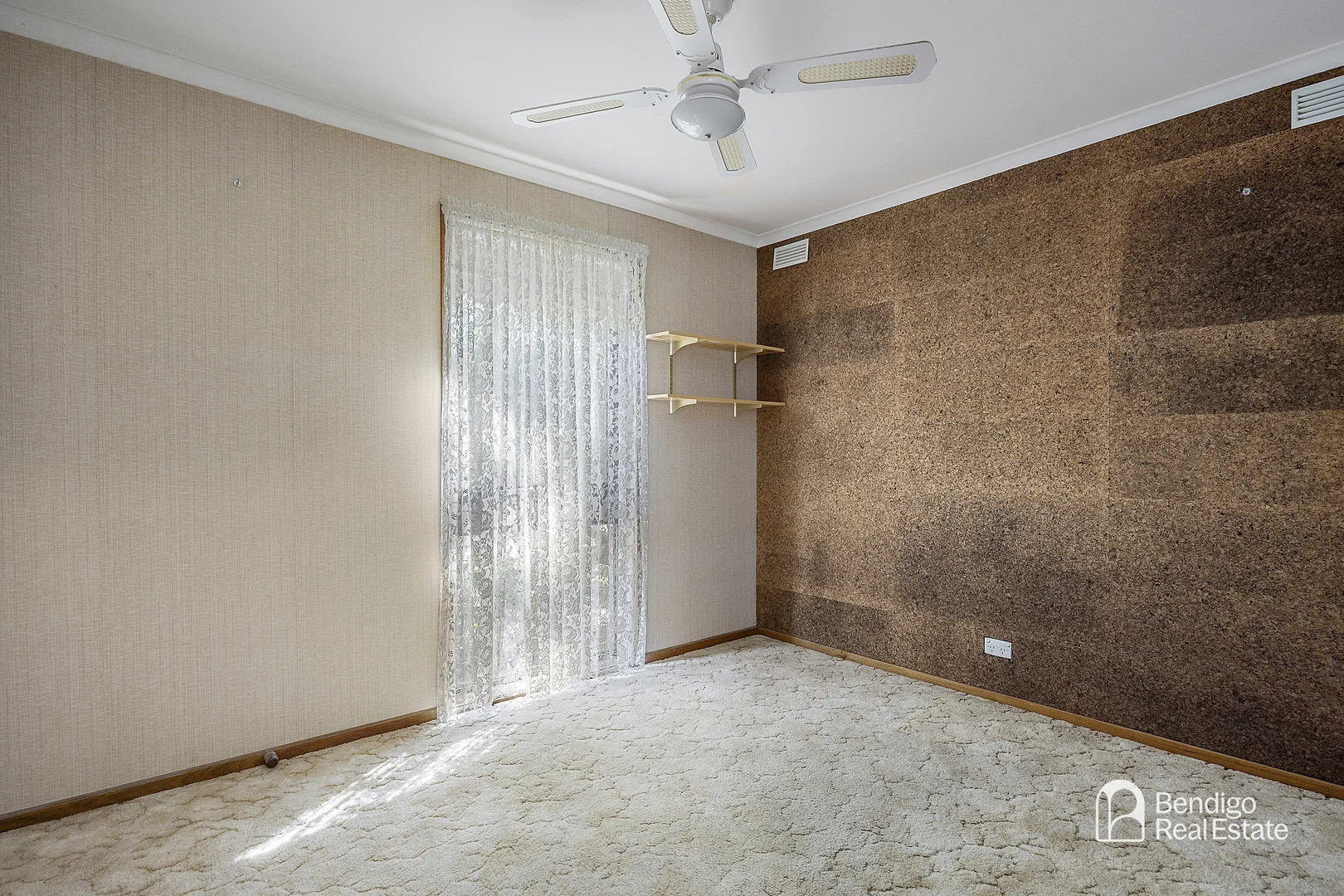 Additional image 4 of 205 MacKenzie Street, Kangaroo Flat VIC 3555