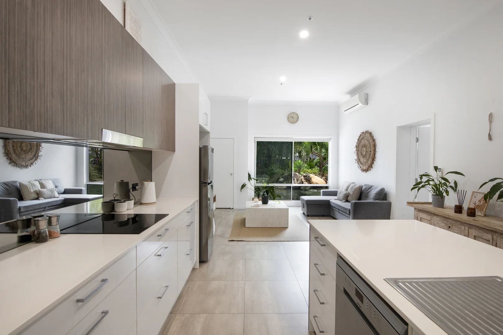 Additional image 4 of 4/3422 Surfers Paradise Boulevard, Surfers Paradise QLD 4217