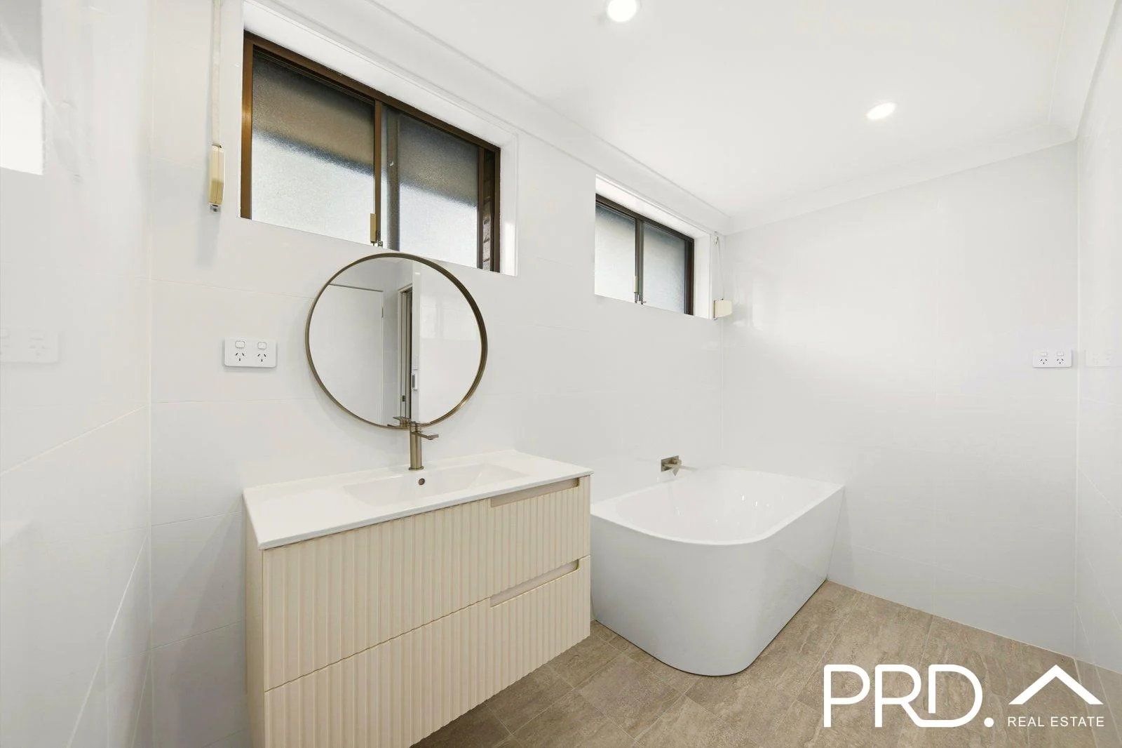 Additional image 6 of 12 Cook Crescent, East Hills NSW 2213