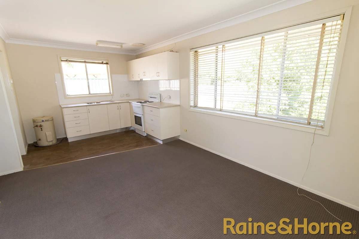 Additional image 3 of 5/16 Tamworth Street, Dubbo NSW 2830