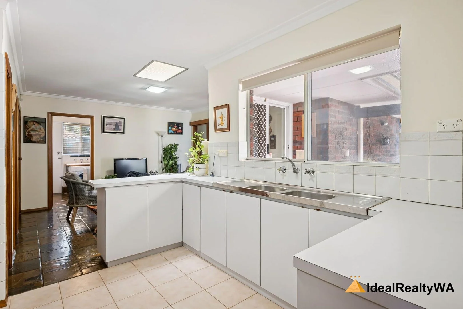 Additional image 5 of 47 Burren Gate, Willetton WA 6155