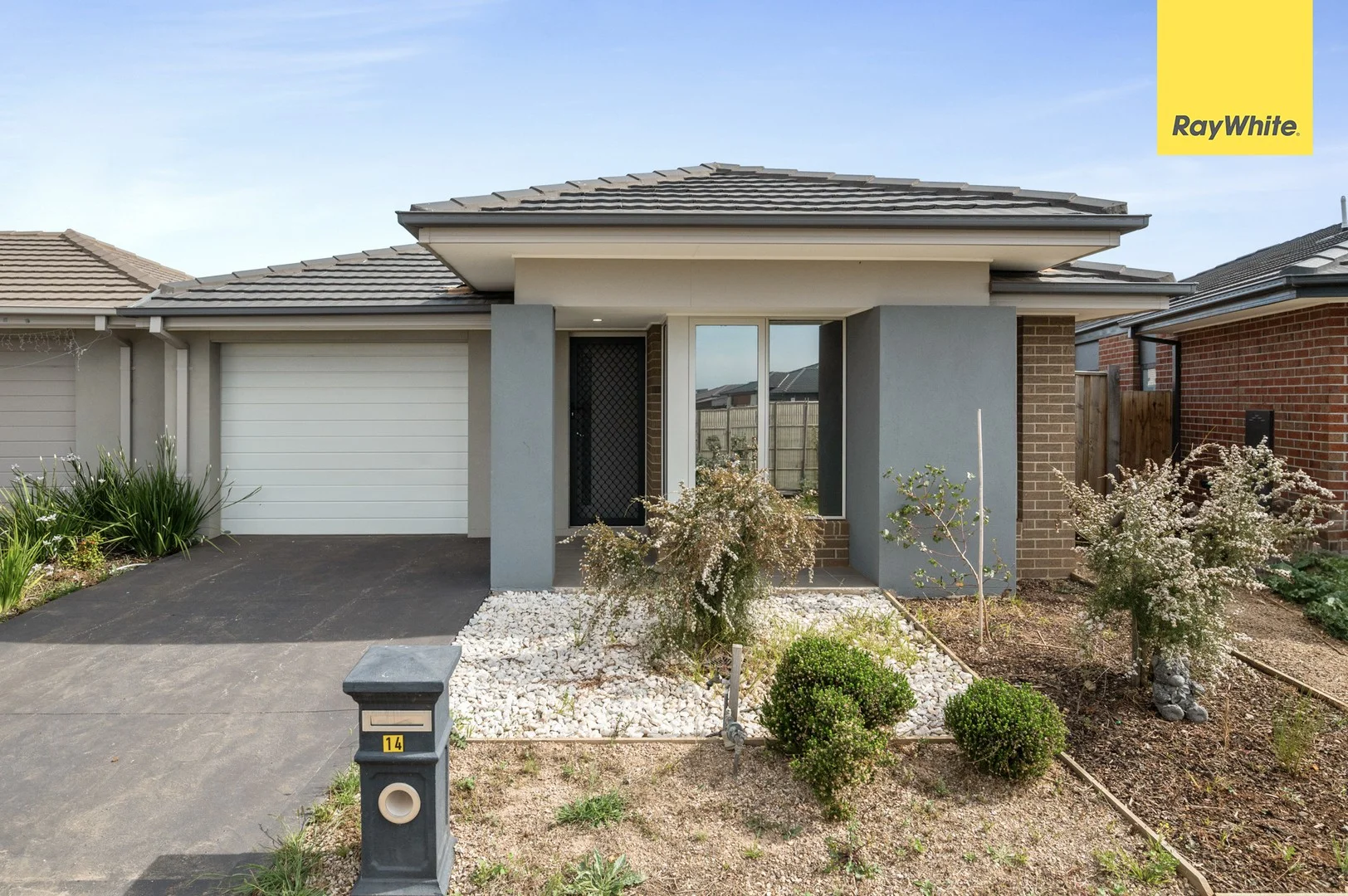 14 Jiren Street, Thornhill Park VIC 3335