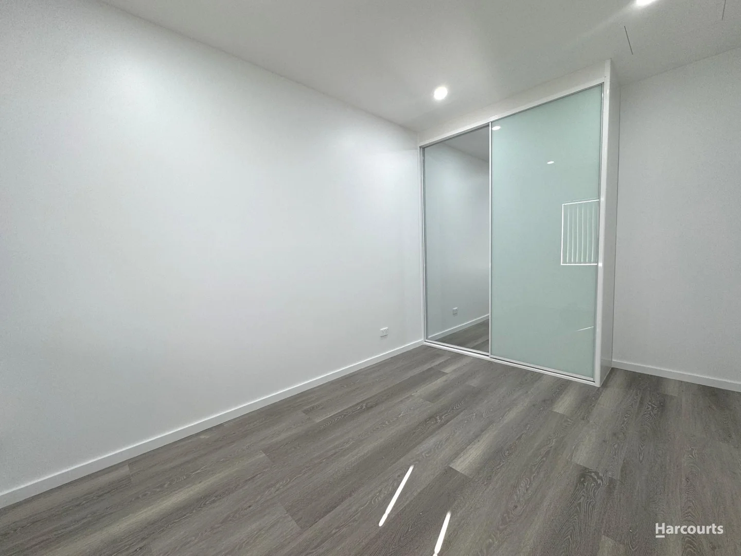 Additional image 5 of 57A Macquarie Avenue, Campbelltown NSW 2560