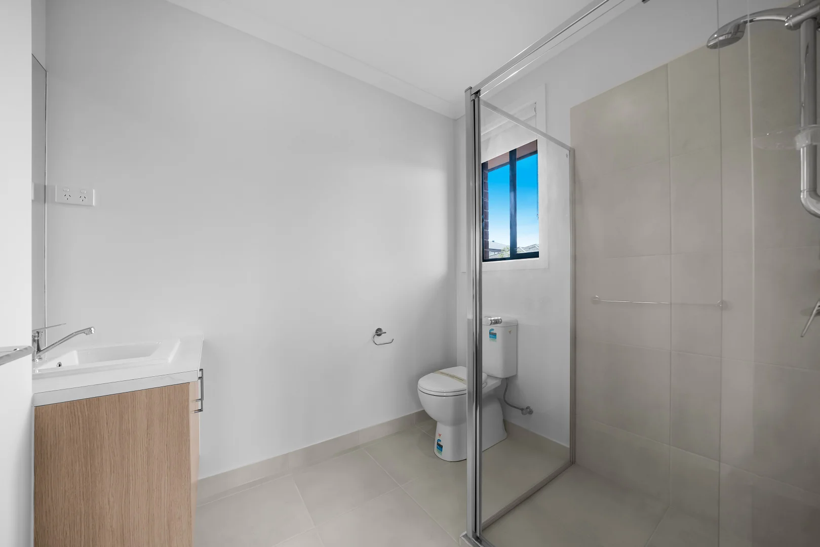 Additional image 9 of 2 Elbridge Road, Manor Lakes VIC 3024