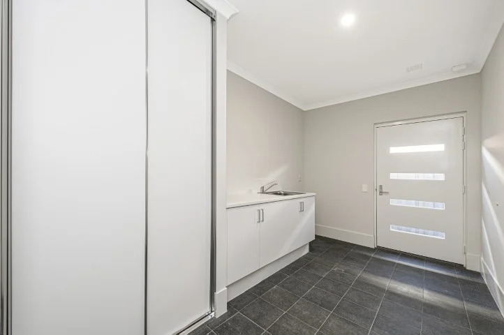 Additional image 14 of 55 Birchley Rd, Coodanup WA 6210