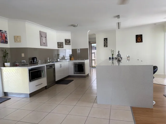 Additional image 2 of 3 Caledonian Dr, Beaconsfield QLD 4740