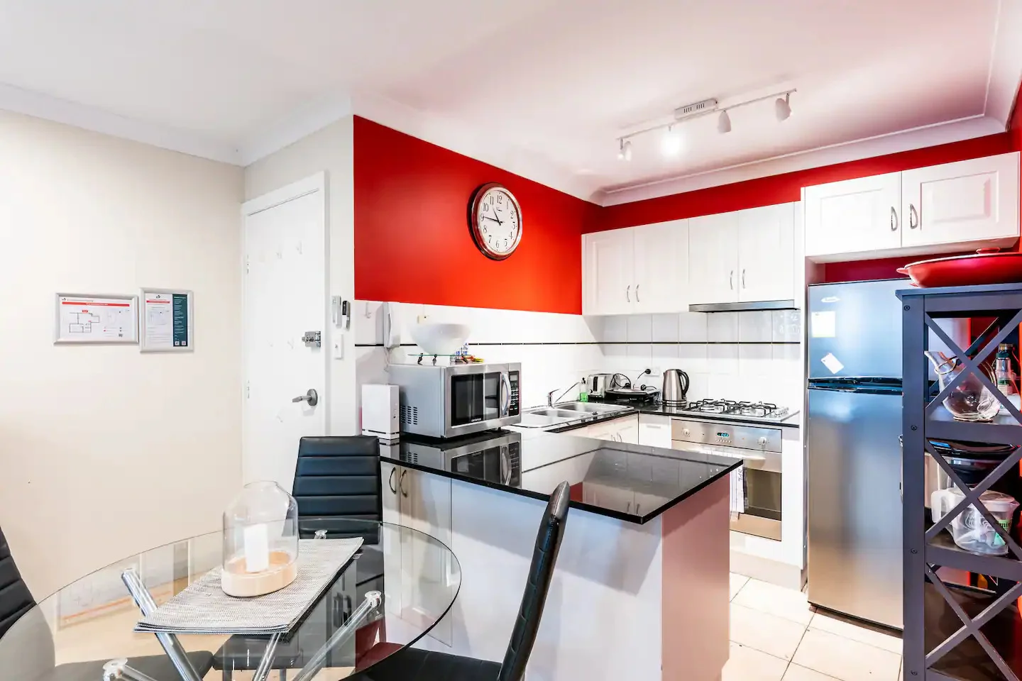 Additional image 2 of 3/6-7 Funda Place, Brookvale NSW 2100